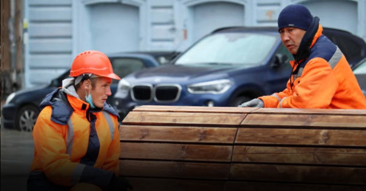 Global Hiring Trends for Unskilled Workers in 2025